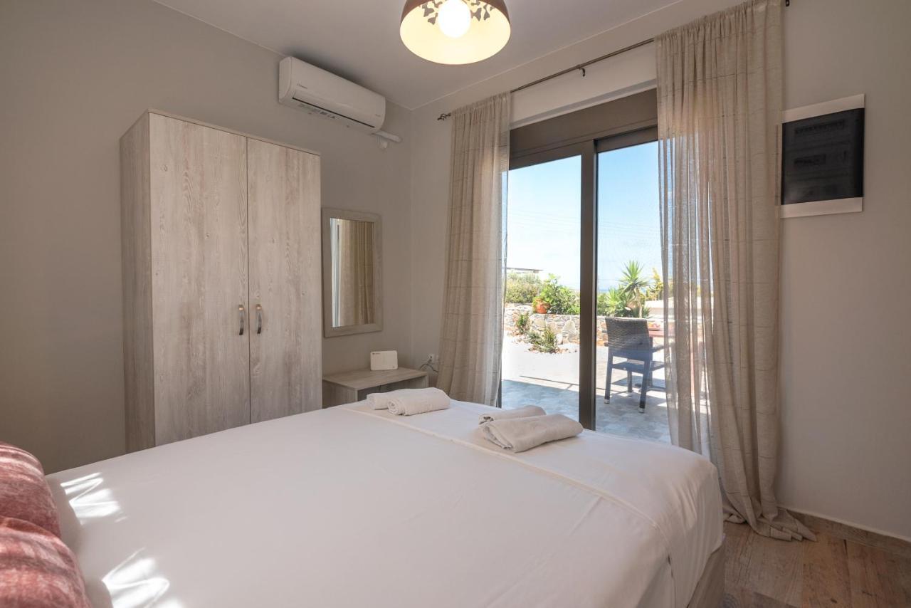 Pink Sand Villas Agios Pandeleimon  Eksteriør bilde